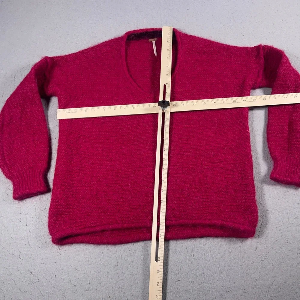 Free People Sweater Women Small Alpaca‎ Blend V Neck Knit Cozy Fuzzy Knit